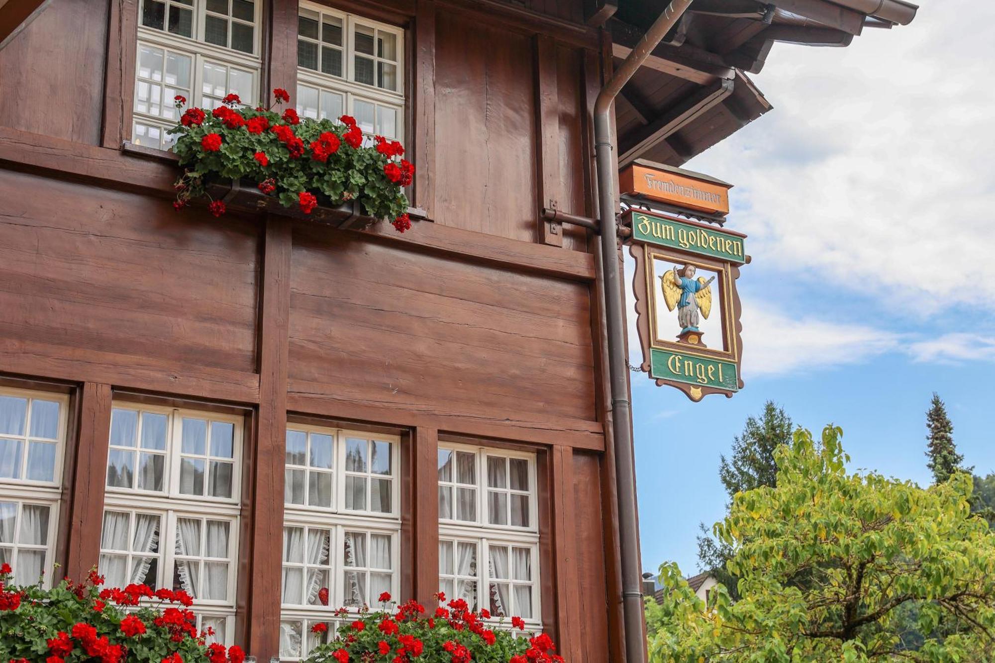 Hotel-Gasthaus Goldener Engel Glottertal Exterior photo